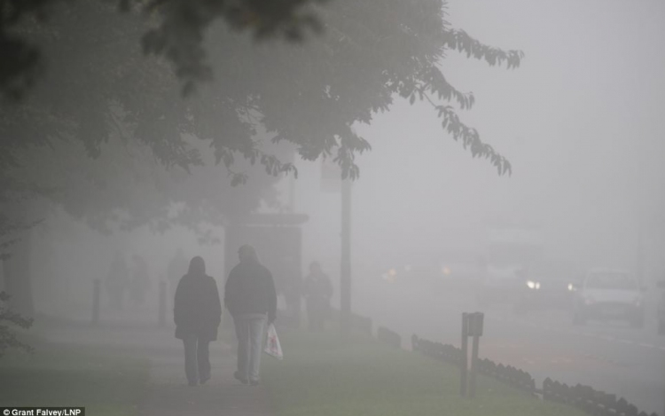 Sűrű a köd az ország nagy részén – figyelmeztetés