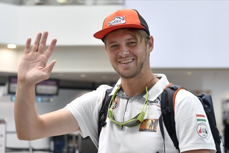Varga Csaba a Mount Everest meghódítására indul