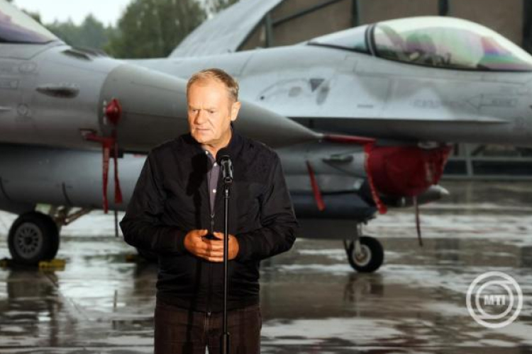 Donald Tusk orosz gépek lelövéséről beszélt