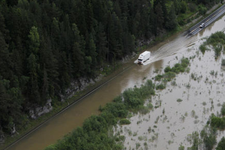 Árvíz Norvégiában, evakuálják a lakosságot