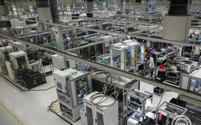 KSH: januárban a bruttó átlagkereset 840 600 forint volt