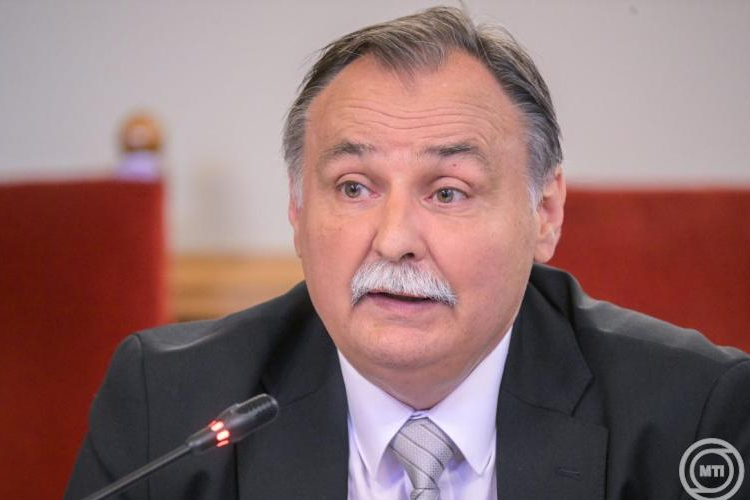 OGY - Gajdos László: a szennyező cégek Európa legnagyobb bírságára számíthatnak