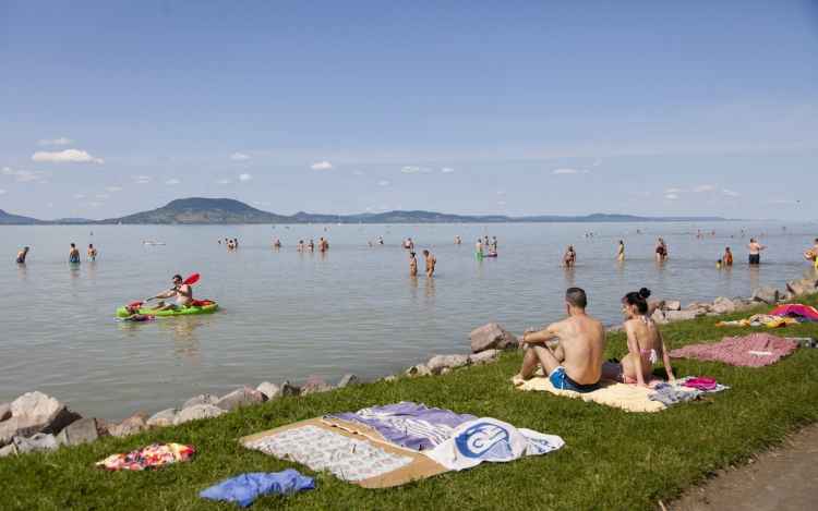 Jövő szombaton negyvenedszer tartják meg a Balaton-átúszást 