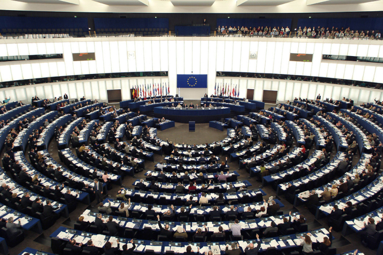 Túlzott deficit - Az Európai Bizottság az eljárás megszüntetését javasolja