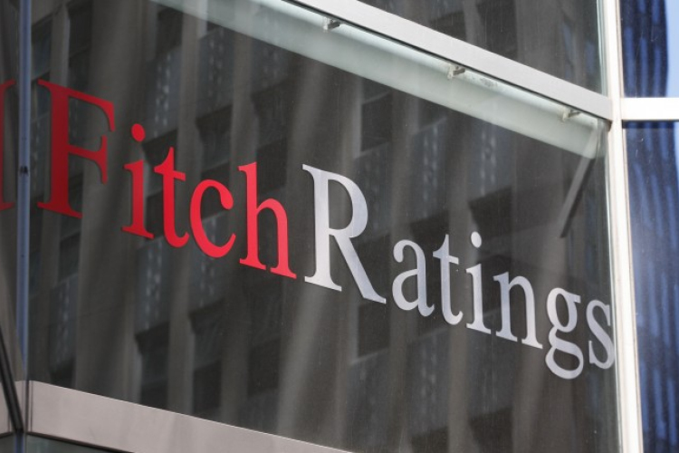 Fitch: az EU elismerte, hogy túlzottak voltak a deficitcsökkentési célok
